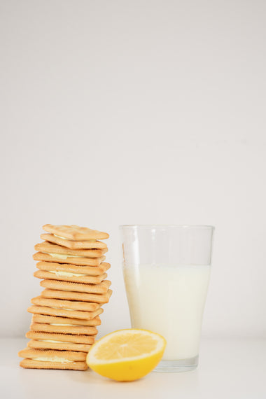 KHONG GUAN Lemon Puff Biscuits 康元 檸檬夾心餅 200G