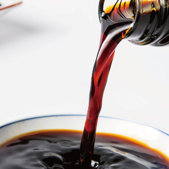 O'LONG Premium Black Bean Soy Sauce (Regular) 黑龍 特級春蘭黑豆蔭油(清)400ML