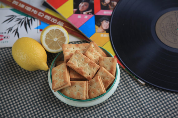 Khong Guan Lemon Puff Biscuits (12 Mini Packs)